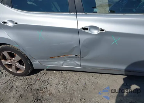 2013 Hyundai Elantra Gls из США, поврежденный, VIN 5NPDH4AE5DH302453